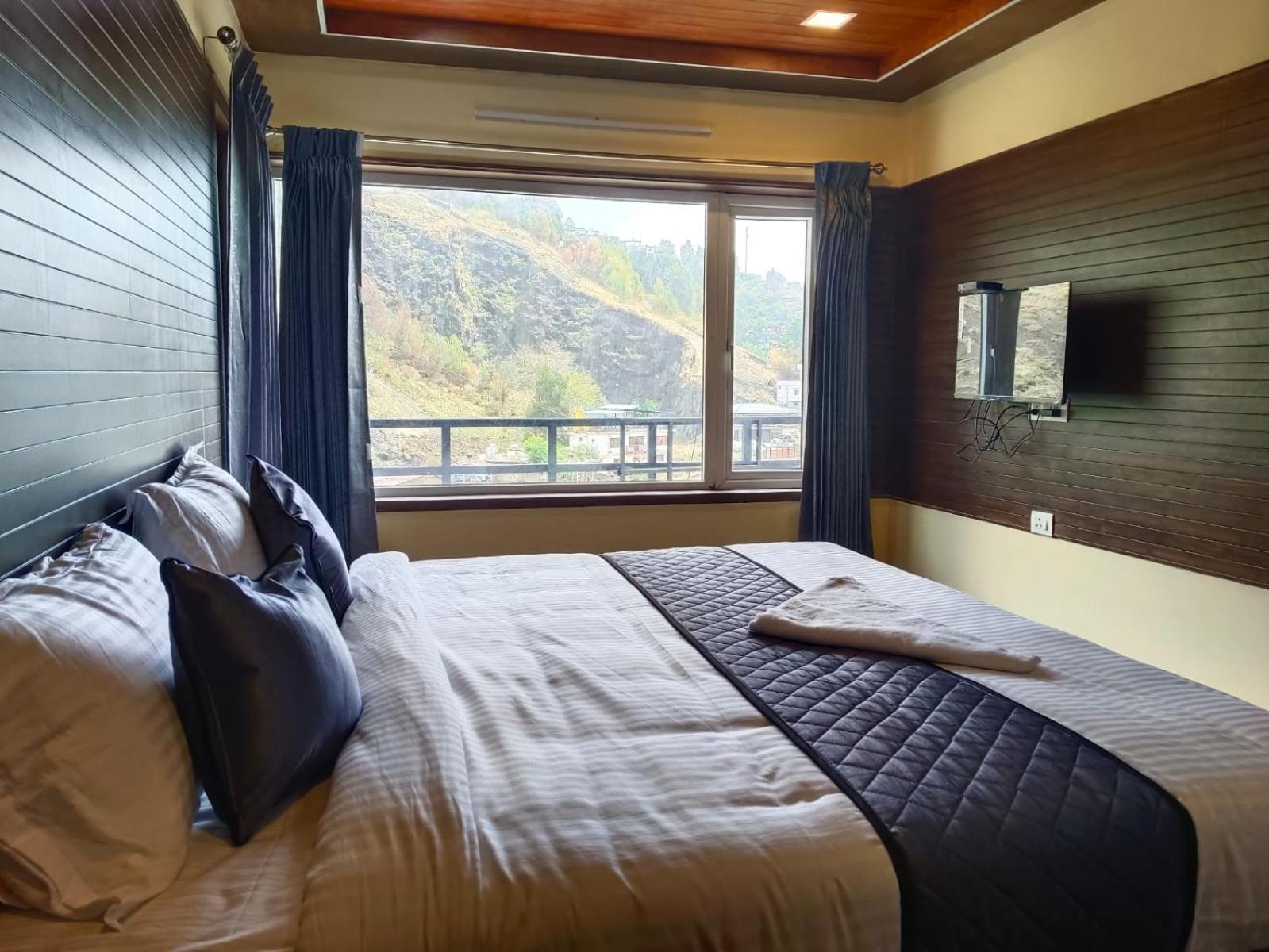 Misty Valley Inn Кодайканал Екстериор снимка
