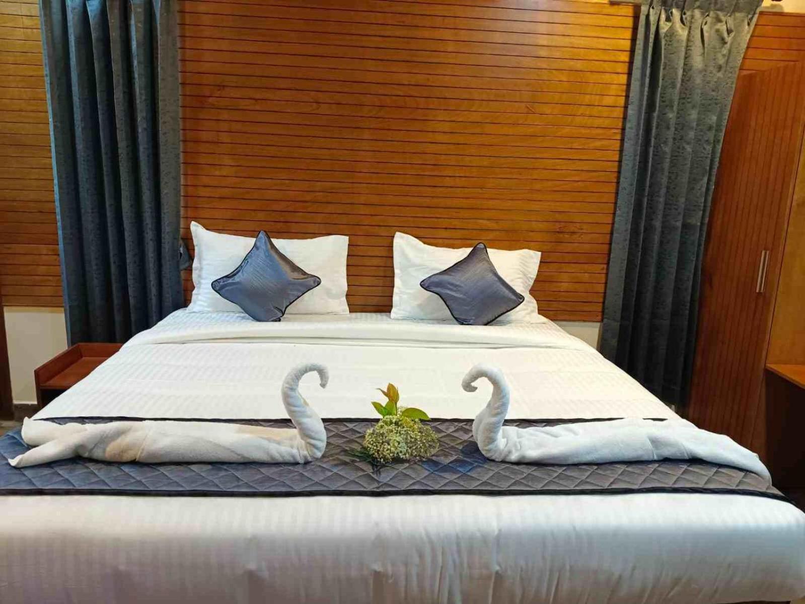 Misty Valley Inn Кодайканал Екстериор снимка