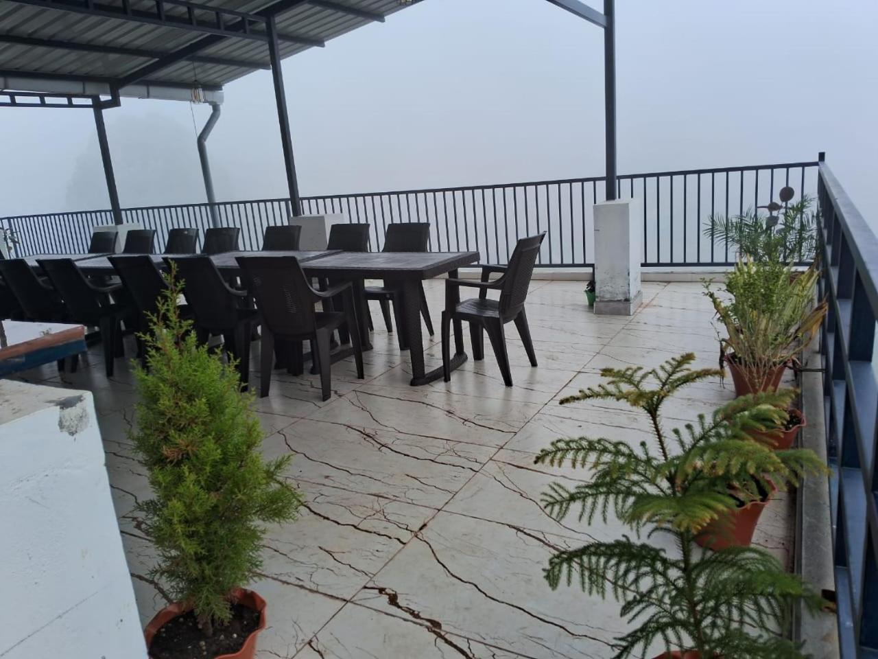 Misty Valley Inn Кодайканал Екстериор снимка